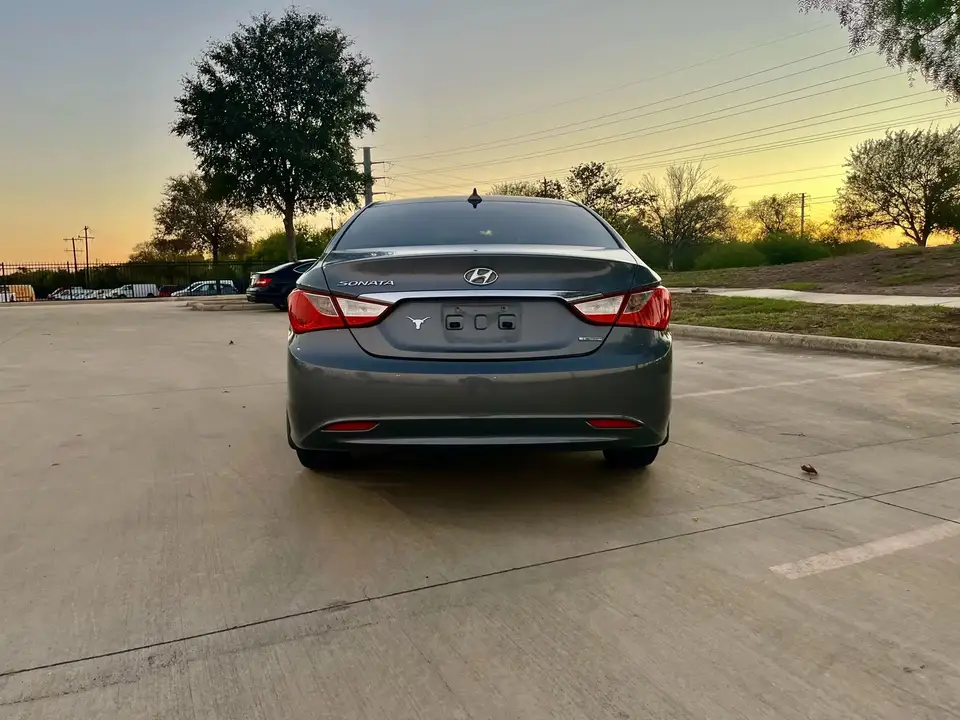 2013 Hyundai Sonata Limited - Photo 5